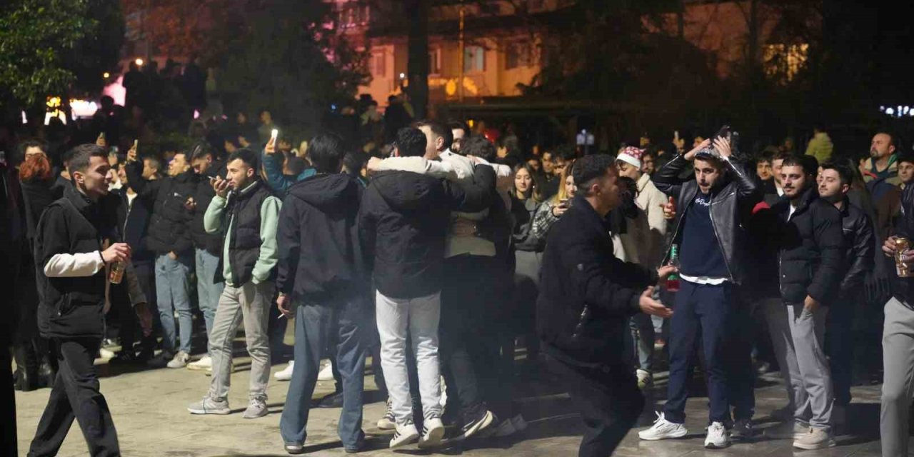 Denizli’de yılbaşı kutlamaları sakin geçti
