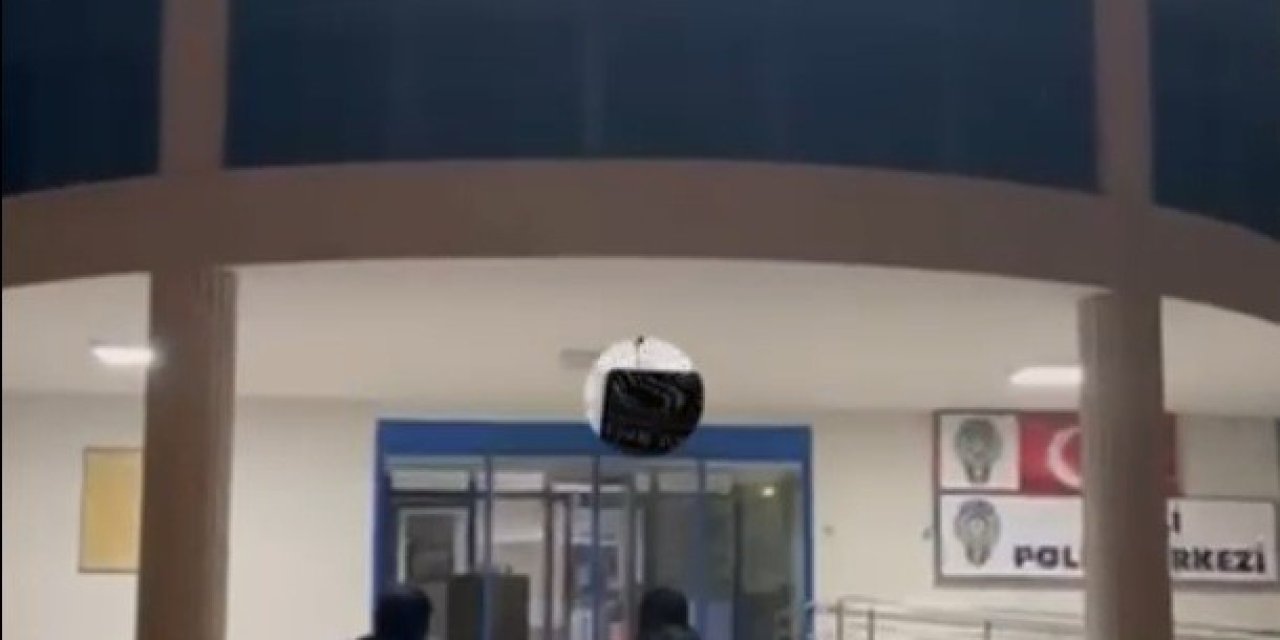 İzmir’de uyuşturucu operasyonu: 17 bin 280 sentetik ecza hapı ele geçirildi