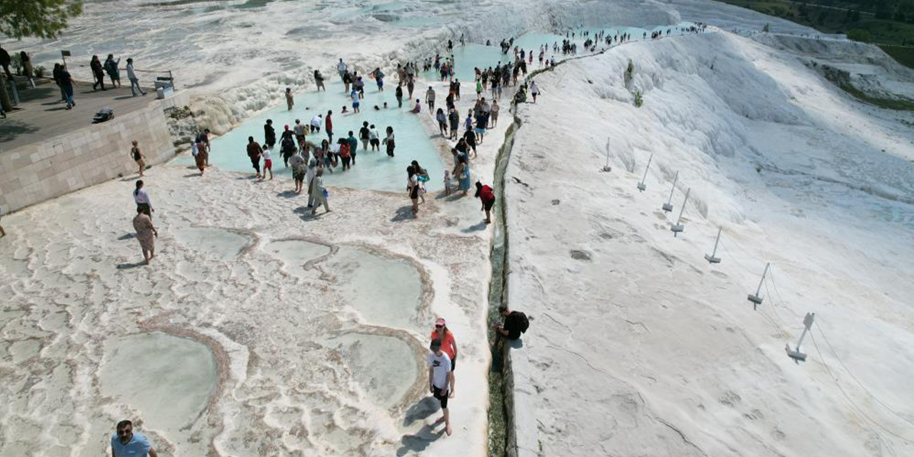 Pamukkale, Türkiye’nin en çok ziyaret edilen ikinci örenyeri oldu