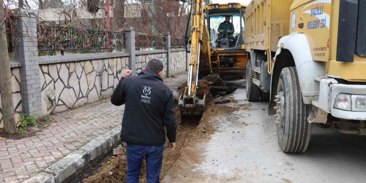 Nazilli’de yarım asırlık içme suyu hatları yenileniyor