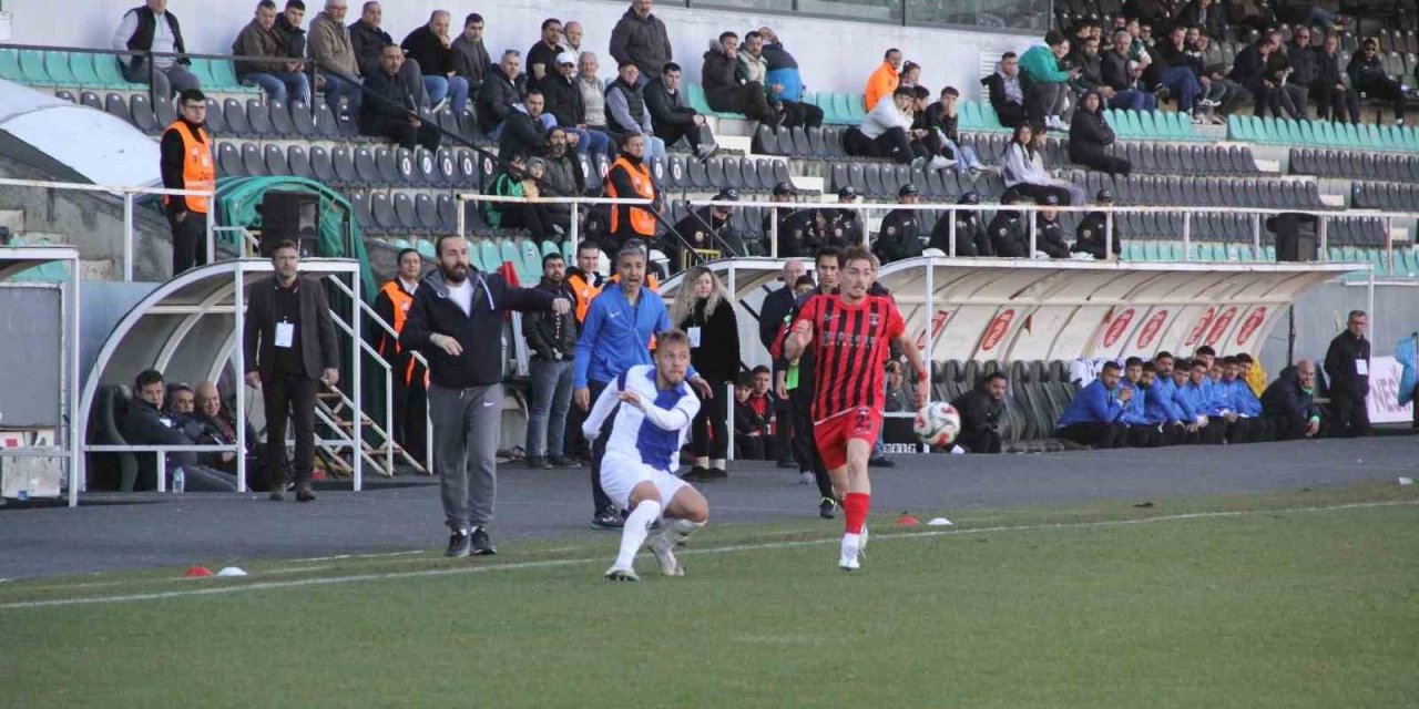 Denizli İdman Yurdunda teknik heyet görevi bıraktı