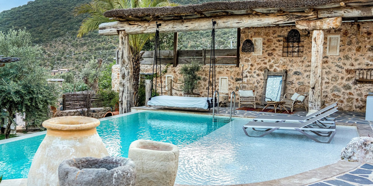 Muğla’nın kalbinde havuzlu villa tatili: Kassandra Heritage