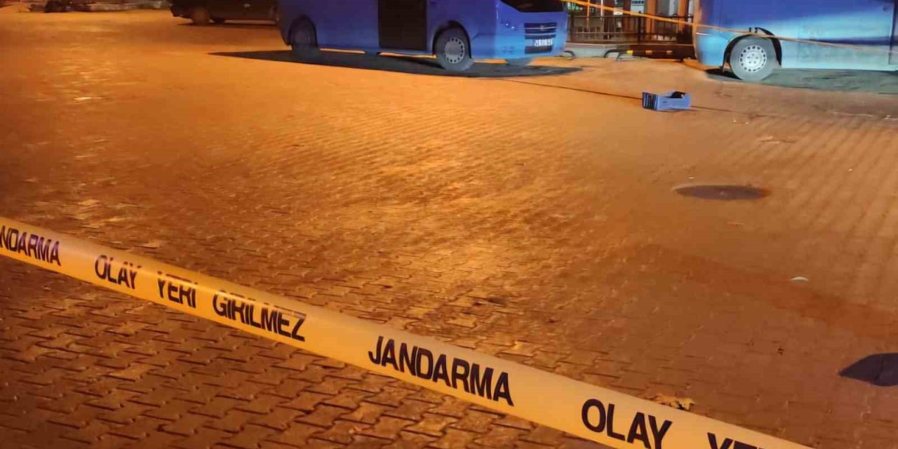 Alkol masasında tartışma kanlı bitti: 1 ölü 2 ağır yaralı