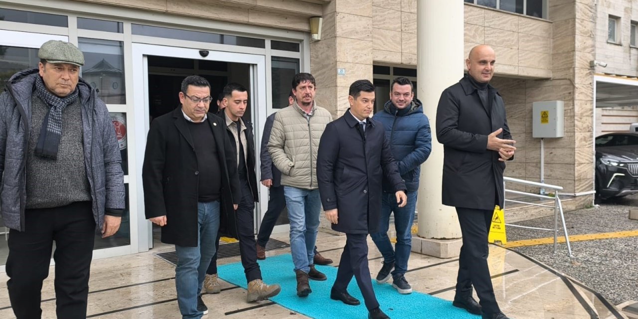 Marmaris Belediye Başkanı Ünlü’nün yargılandığı davalarda karar çıkmadı
