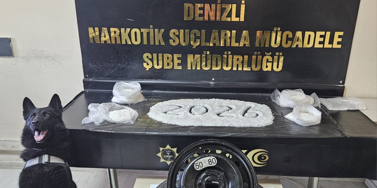 Yedek lastiğin içerisinden 4 kilo zehir çıktı