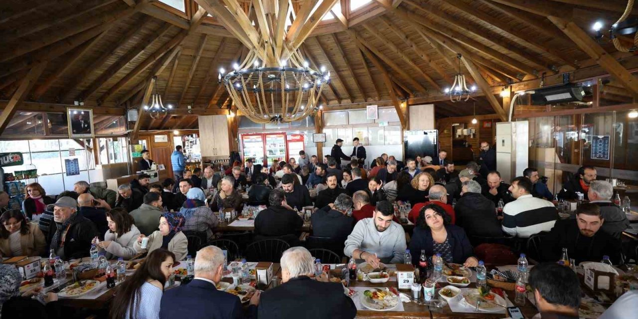 Başkan Balaban gazetecileri ağırladı