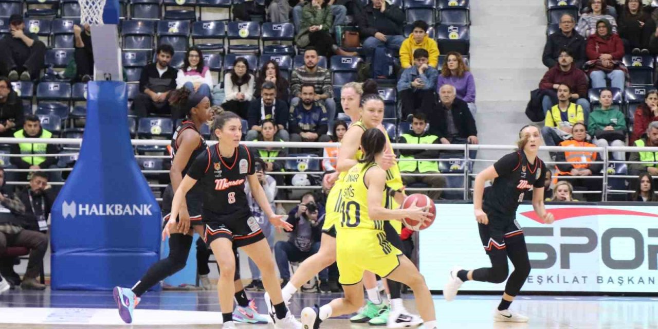 Basketbol Süper Ligi: Fenerbahçe Opet: 84 - ÇİMSA ÇBK Mersin: 66