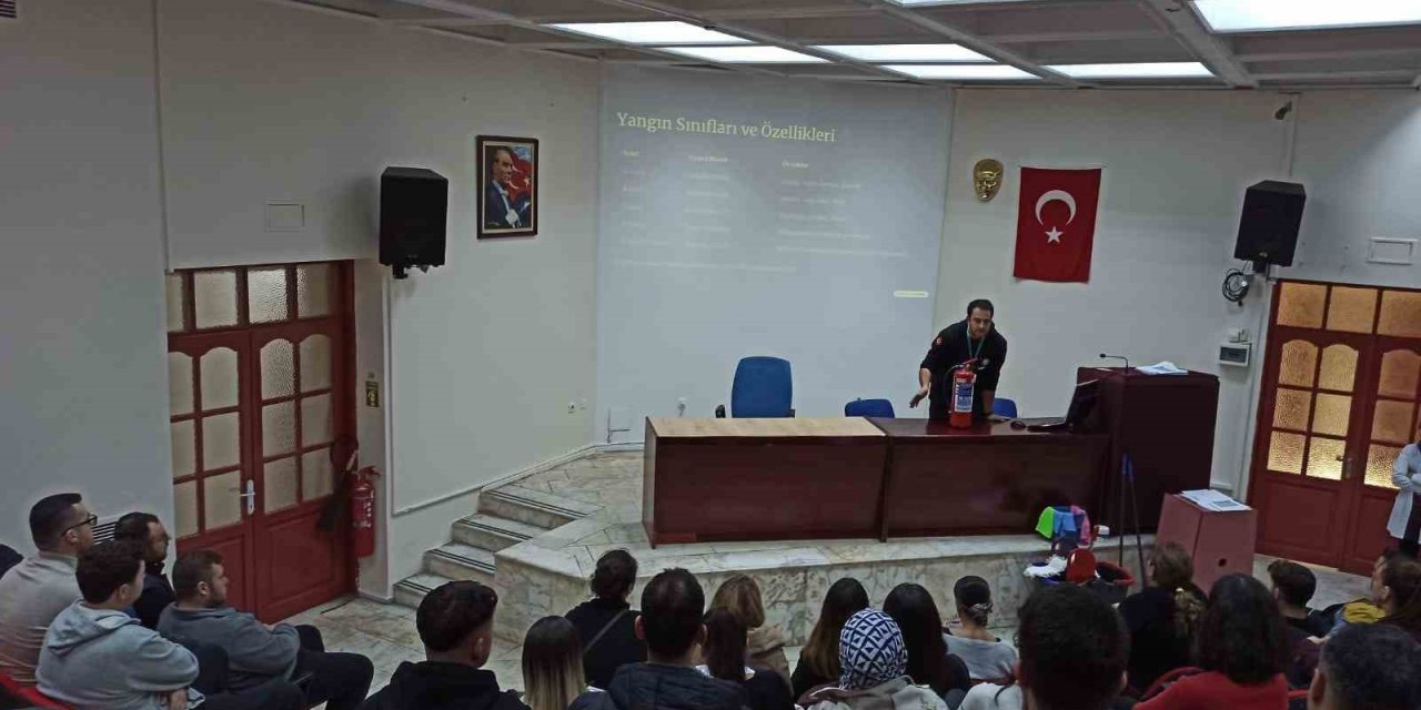 Aydın Devlet Hastanesi’nde yeni personeller bilgilendirildi