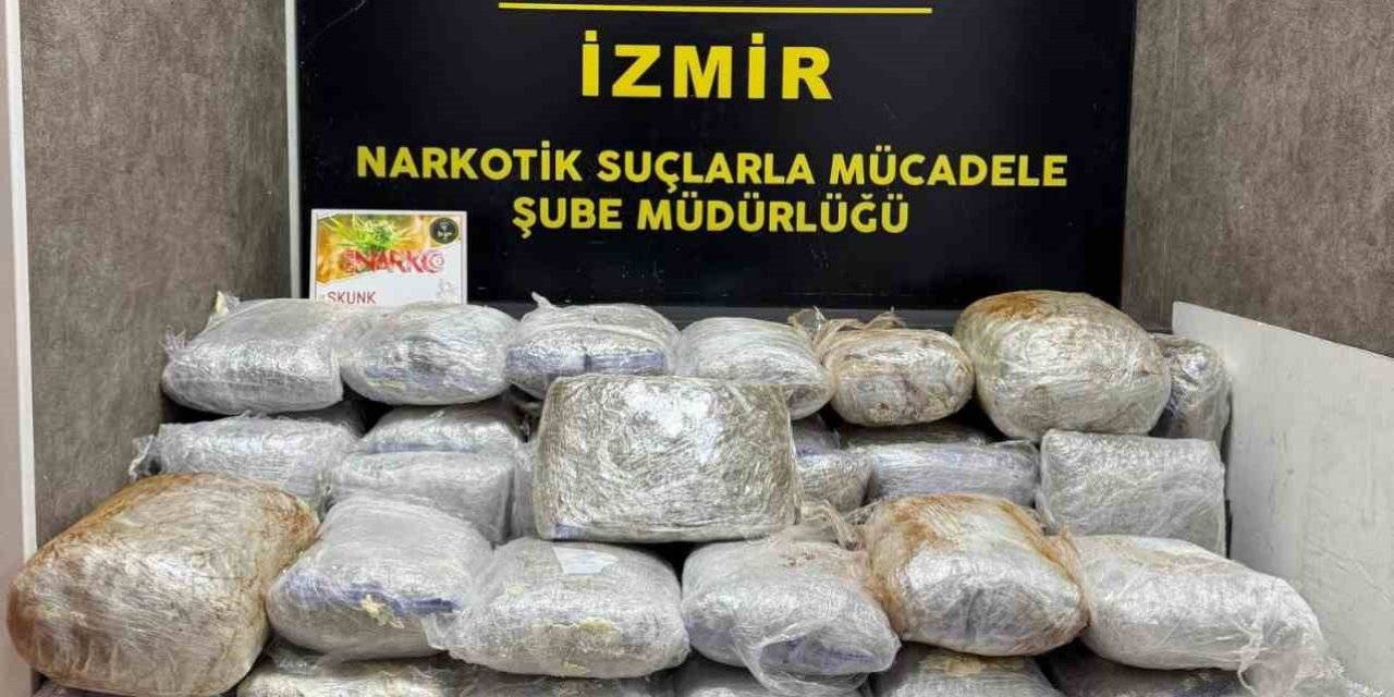 İzmir’de uyuşturucu operasyonu: 65 kilo skunk ele geçirildi