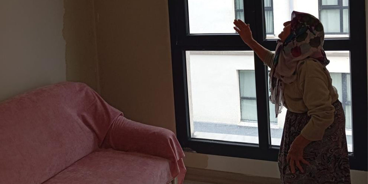 Yeni konut sitesinde su sızıntısı şoku