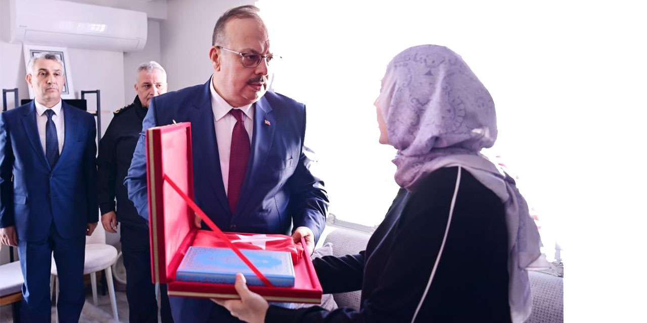 Vali Canbolat’tan şehit polis Koçyiğit’in ailesine taziye ziyareti