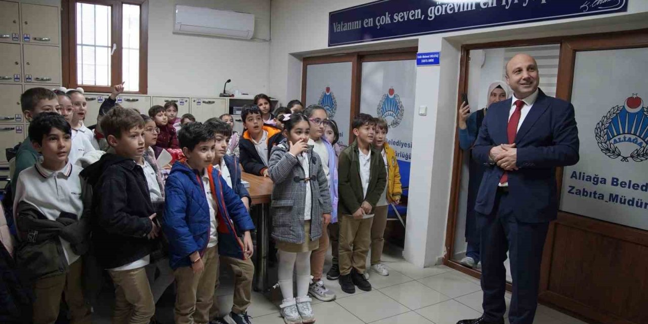 Aliağa Belediyesi Zabıta Müdürlüğü minik misafirlerini ağırladı
