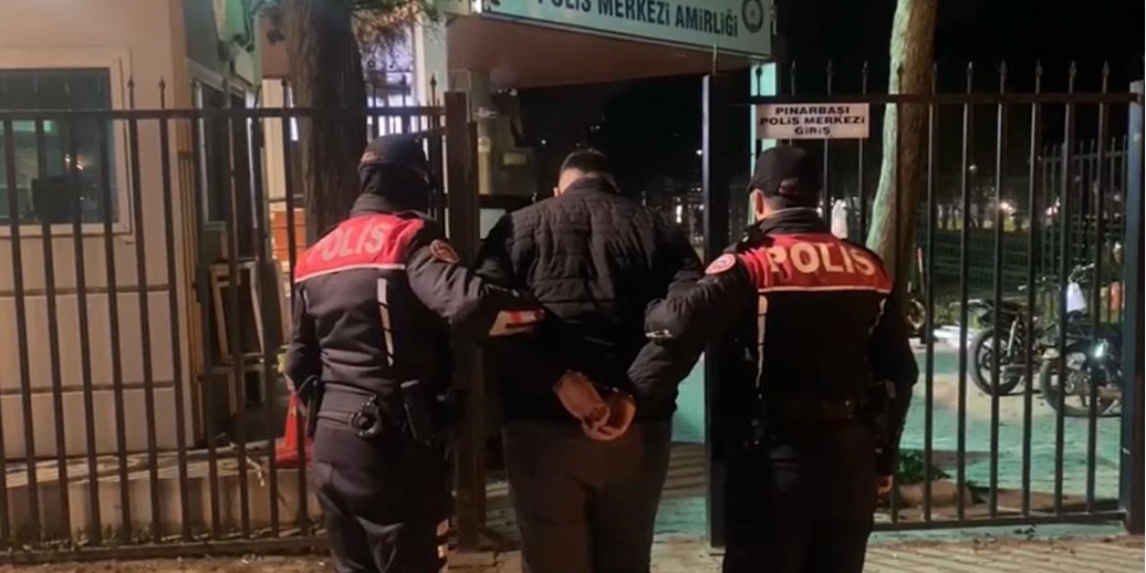 Polise sahte kimlik gösteren şüphelinin 128 suçtan arandığı ortaya çıktı