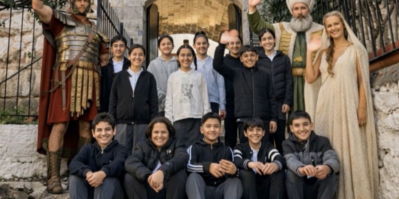 Marmaris’in öğrencileri geçmişi teknolojiyle buluşturuyor