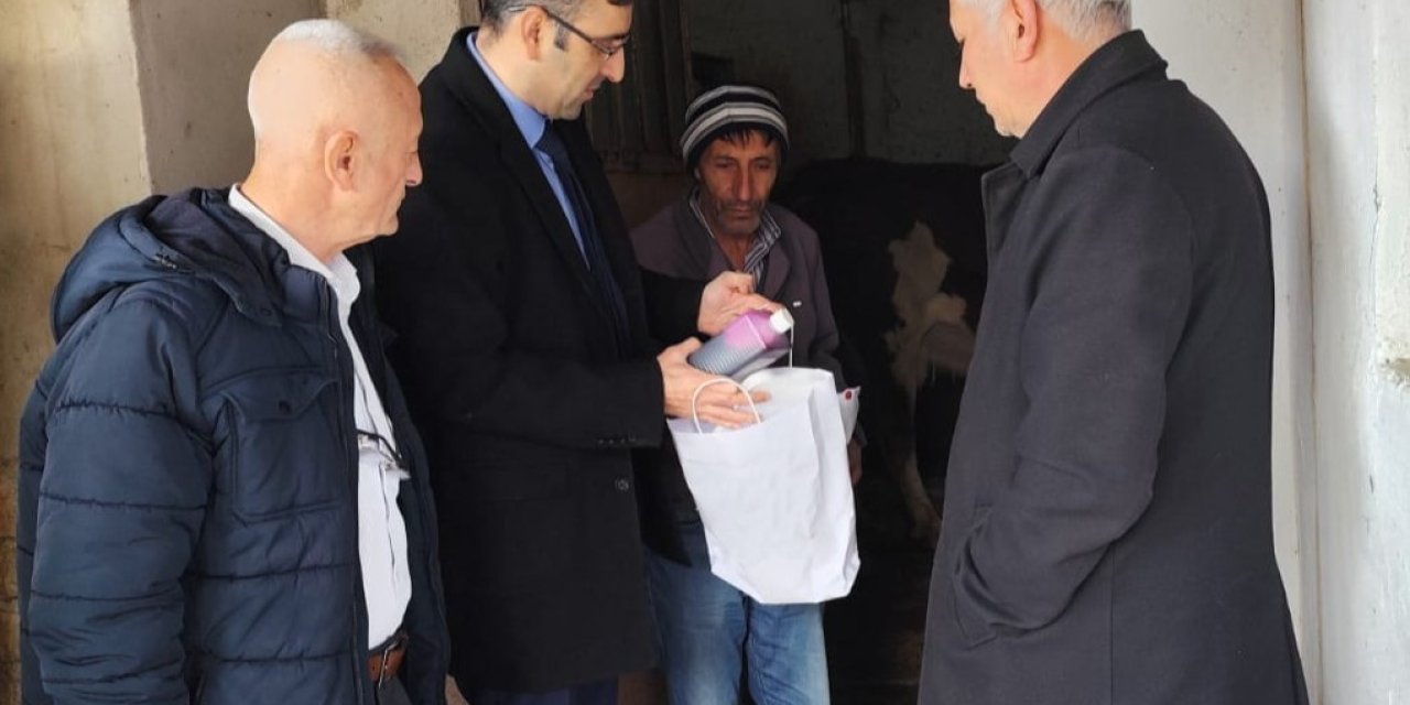 Uşak’ta tarım teşkilatı sahada üreticilerle buluştu