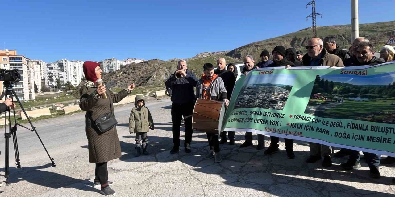 Harmandalı sakinlerinden ‘çöplük orman olsun’ çağrısı
