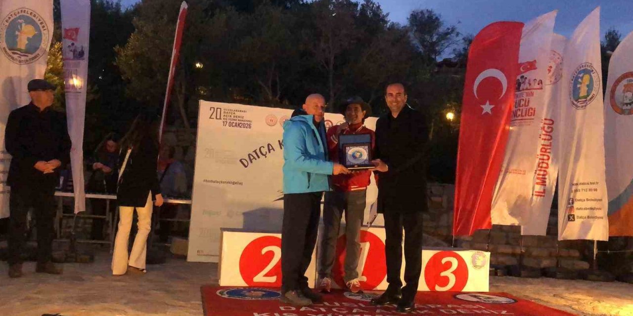 Datça Kış Yüzme Maratonu’nda ödüller sahiplerini buldu