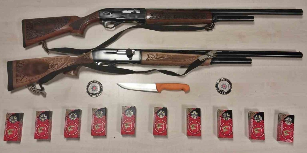 Polis bıçak taşıyan şahıslara 81 bin 510 TL para cezası kesti