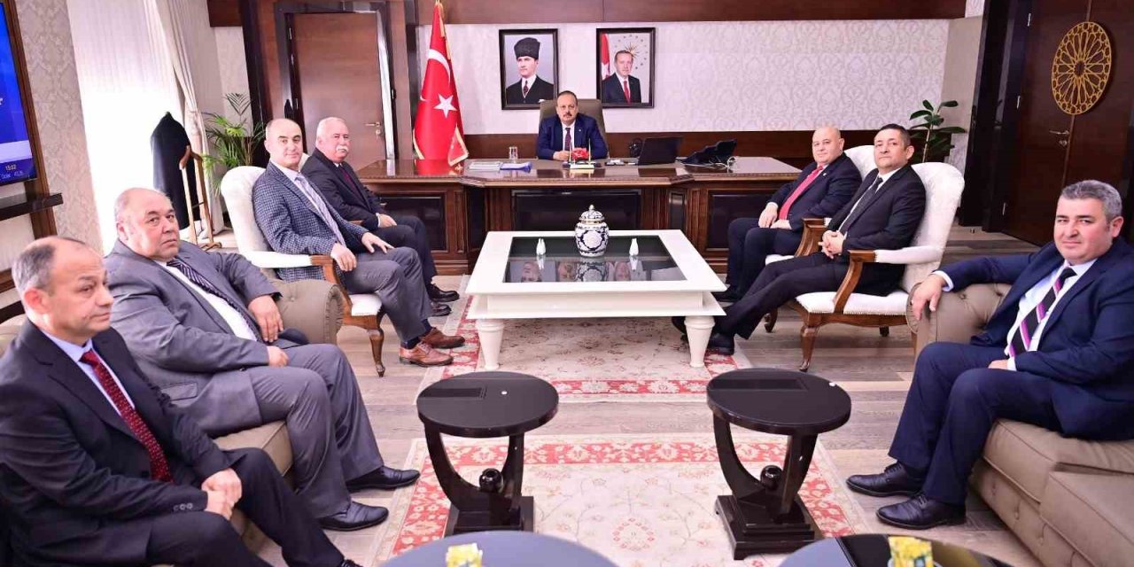 Güven tazeleyen Başkan Özmeriç, şoför esnafı için saha çalışmalarına başladı