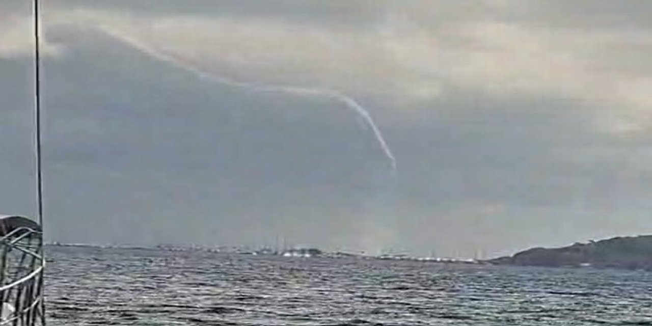 Marmaris Körfezi’nde hortum paniği