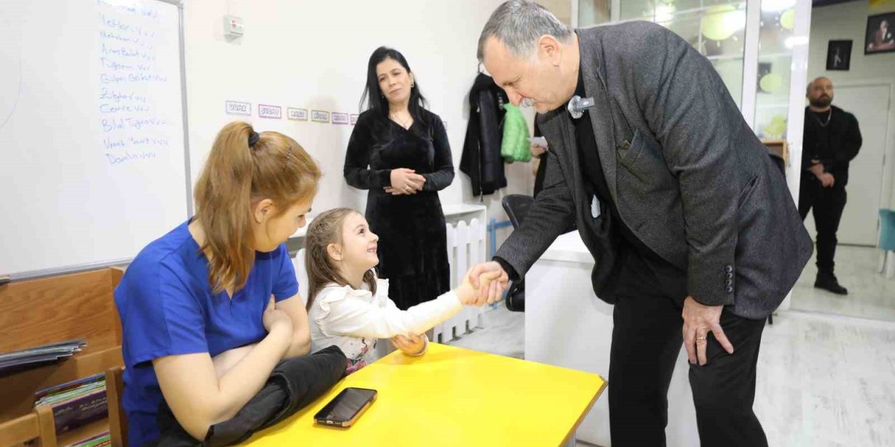 Yunusemre’de kreş sayısı arttı