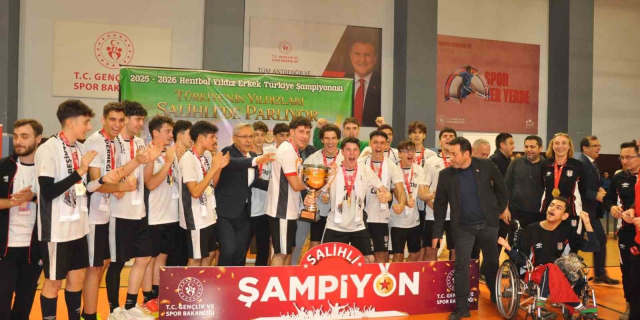 Türkiye’nin Yıldızları Salihli’de parladı: Hentbolda şampiyon Beşiktaş!