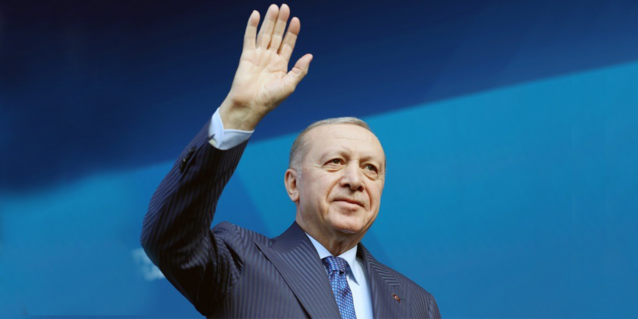 Cumhurbaşkanı Erdoğan’dan Aydın’da Özgür Özel’e sert mesaj: “Bizimle laf değil, eser yarıştırın”