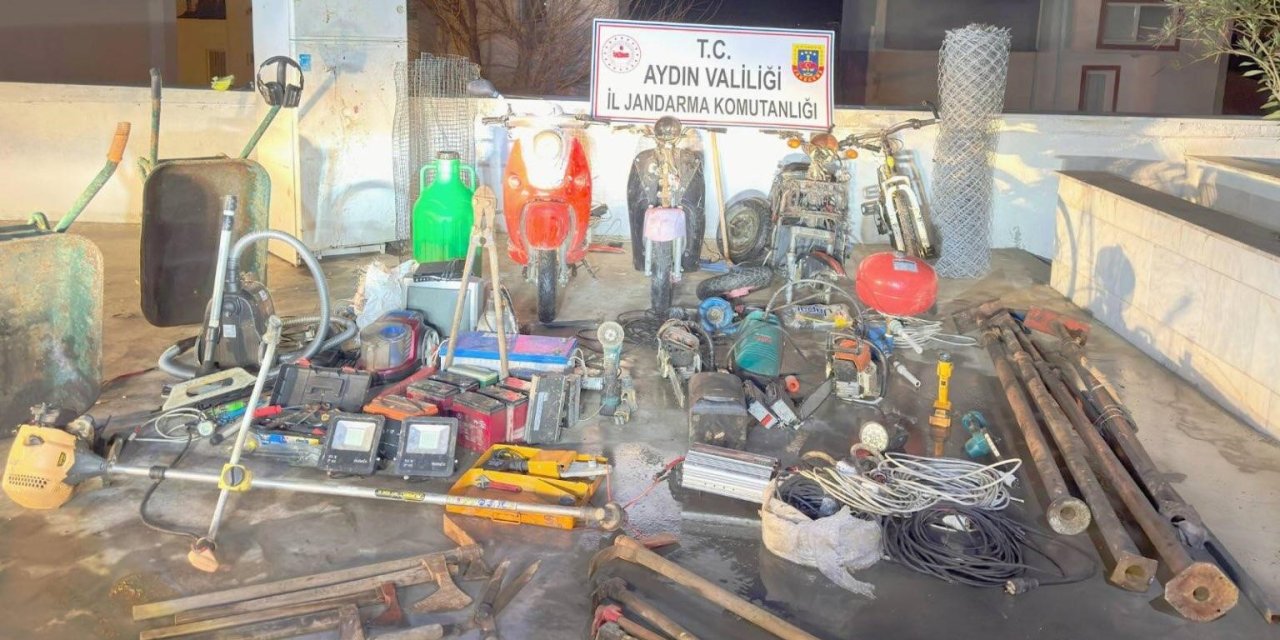 Sel felaketini fırsat bilen hırsız yakalandı