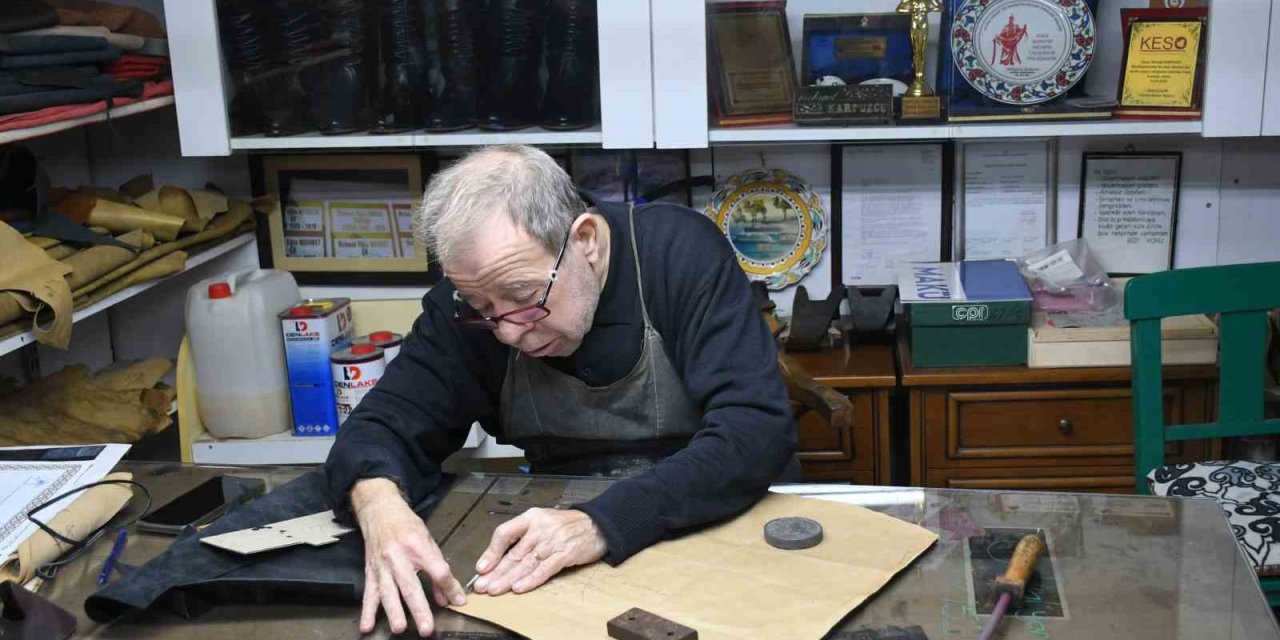 Körüklü çizme ustası Karpuzcu’ya "2025 Yaşayan İnsan Hazinesi" ödülü