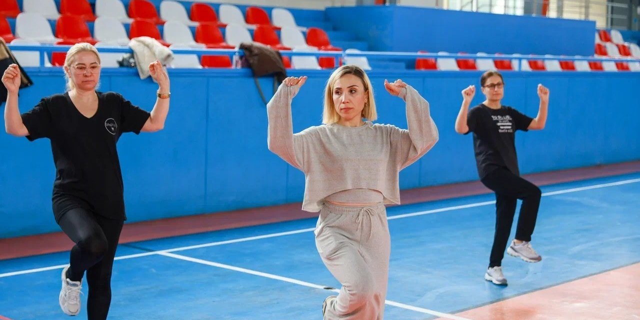 Yunusemre Belediyesinden halk oyunları kursu