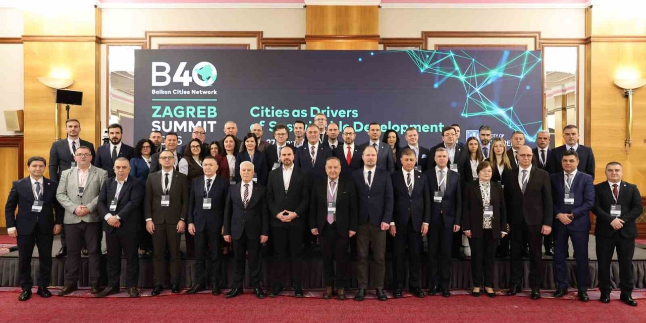 Başkan Aras B40 Zirvesinde kültür, turizm ve yerel demokrasiyi anlattı