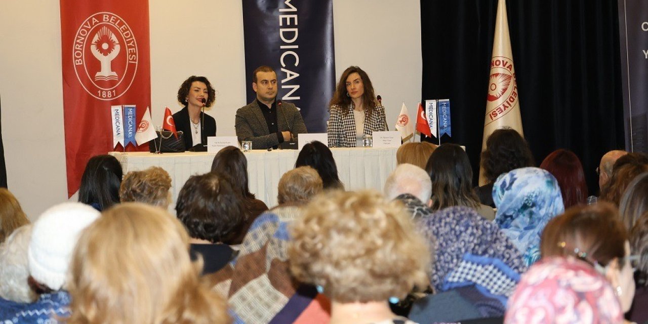 İzmir’de, uzmanlardan rahim ağzı kanseri ve HPV aşısının önemi semineri