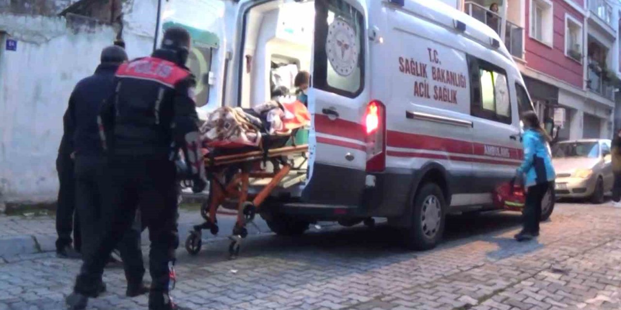 Yakınlarının haber alamadığı kadın yatağında baygın bulundu