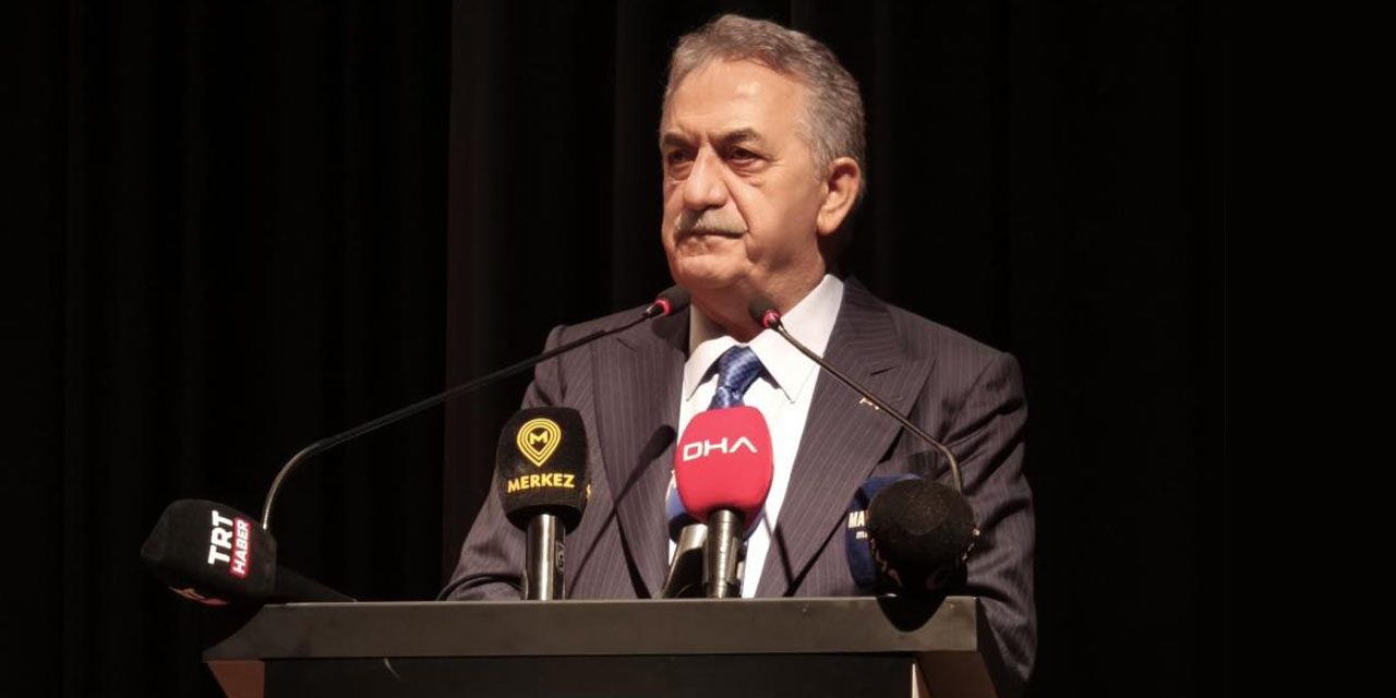 Hayati Yazıcı: Türkiye’nin sivil bir anayasaya ihtiyacı var