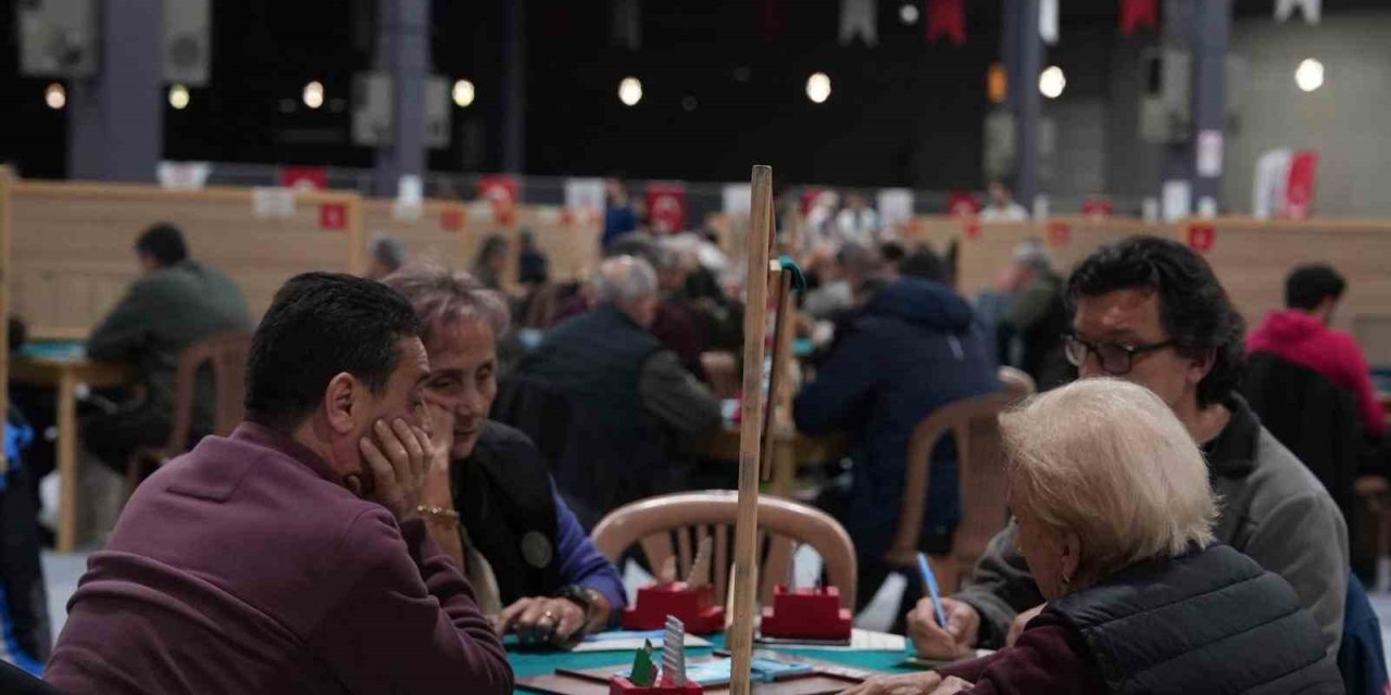Briç camiasının en prestijli buluşması Denizli’de başladı
