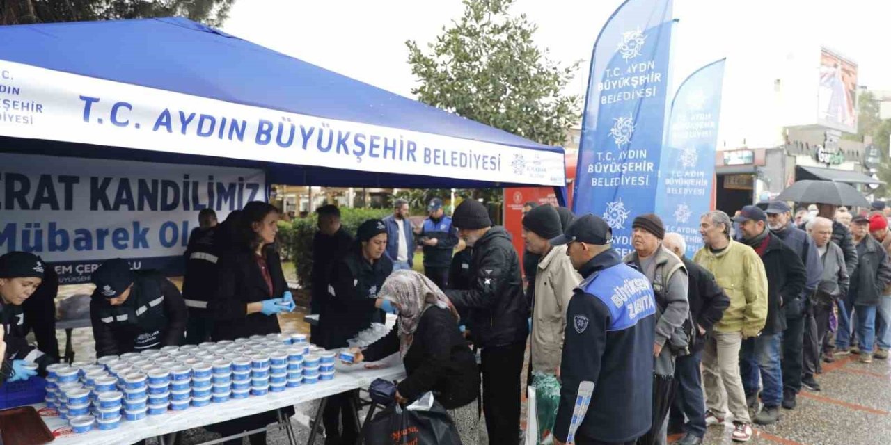 Büyükşehir’den vatandaşlara kandil helvası