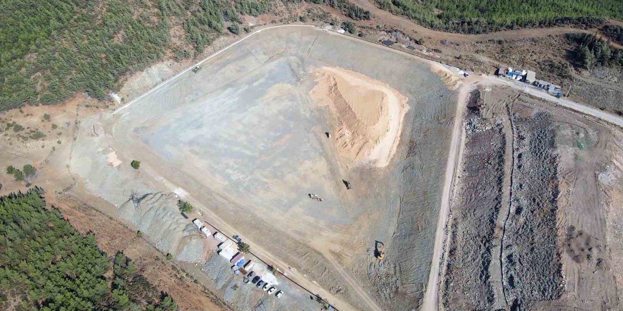 Muğla Büyükşehir, Marmaris’te katı atık yönetimini güçlendiriyor
