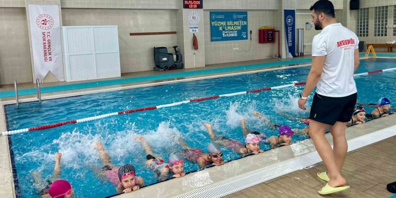 Geleceğin yüzücüleri Aydın’da yetişiyor