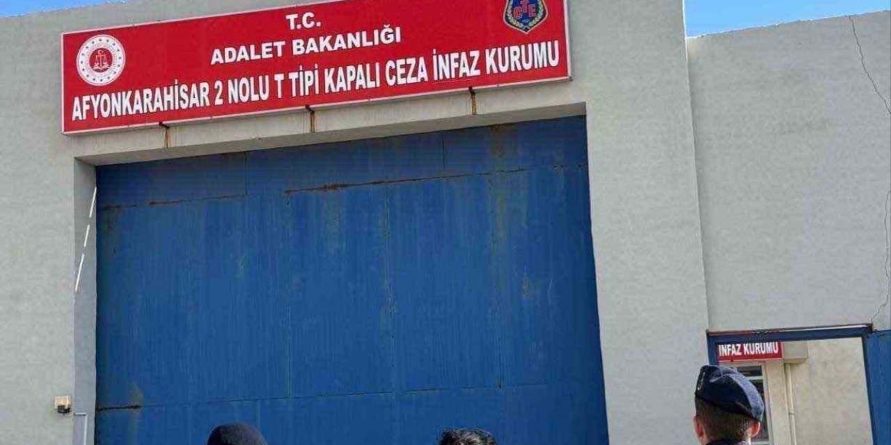 Hırsızlık suçundan 20 yıl 9 ay hapis cezasıyla aranan şahıs yakalandı