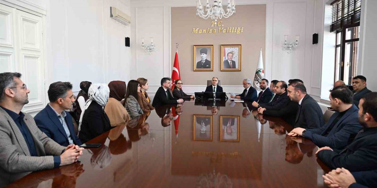 Vali Özkan’dan bağımlılıkla ilgili ortak mücadele vurgusu