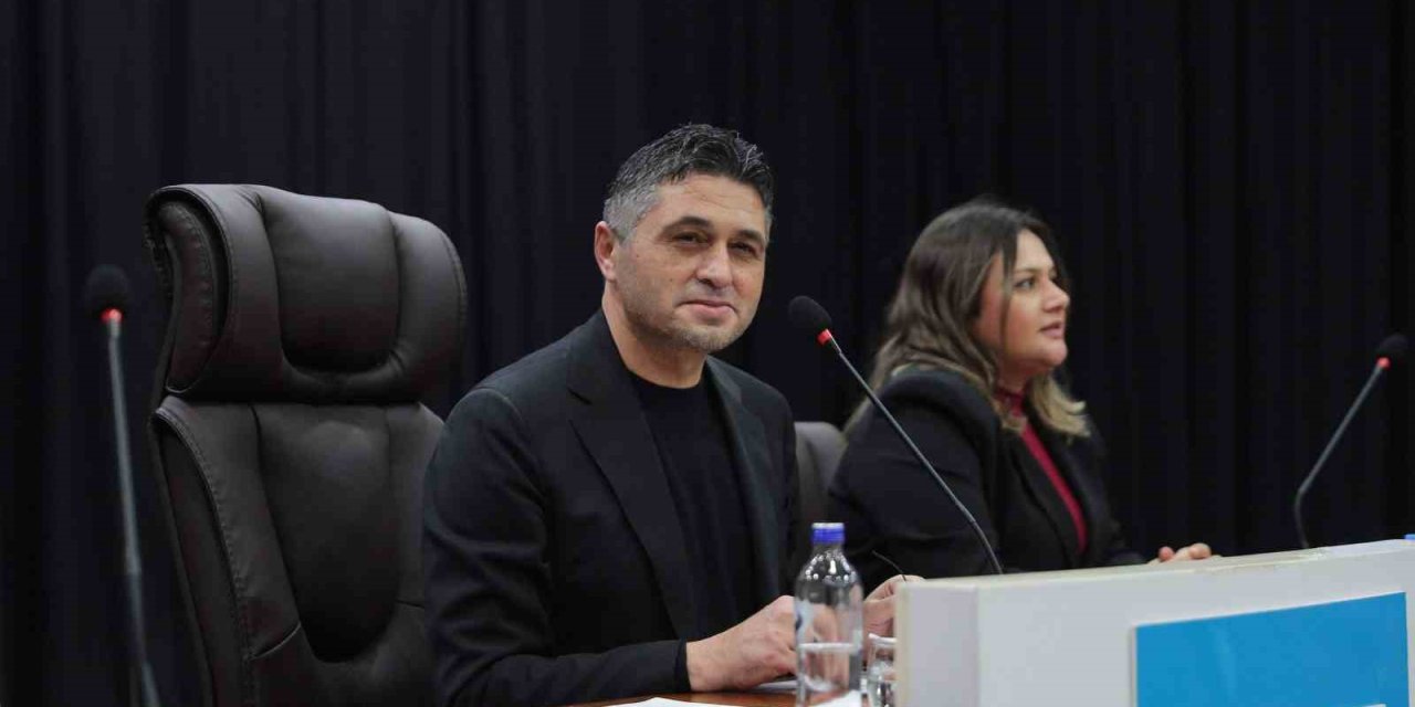 Aliağa Belediye Meclisinde önemli isimlere vefa