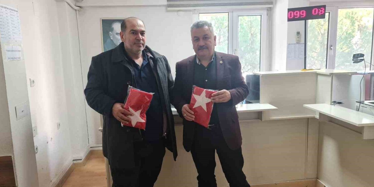 Buldanlı üreticilerden bayrak kampanyası