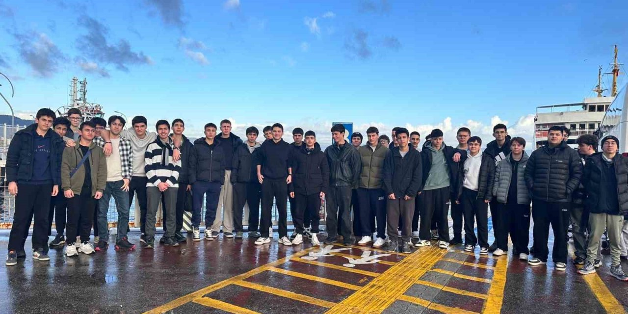 Menteşeli gençler Çanakkale ruhunu yerinde hissetti