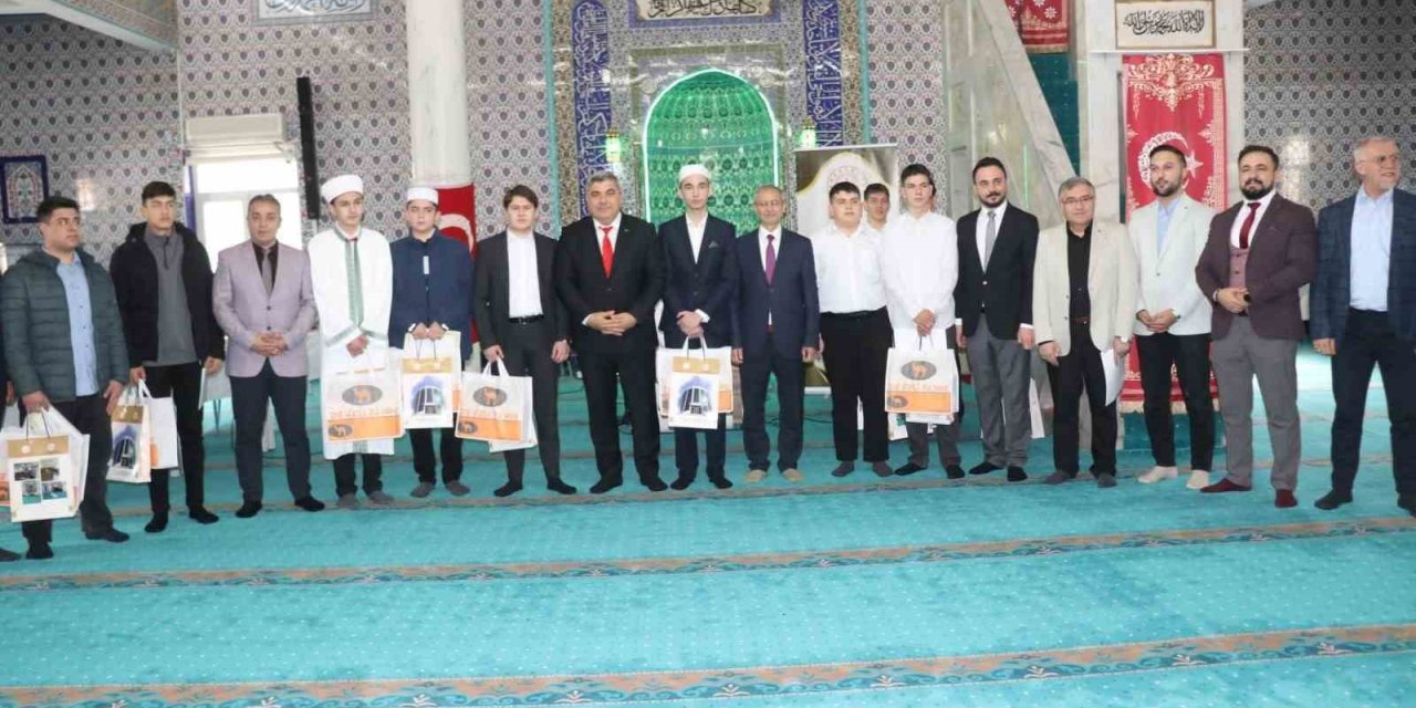 İmam Hatip Liseleri erkek öğrenciler arası düzenlenen yarışma sona erdi