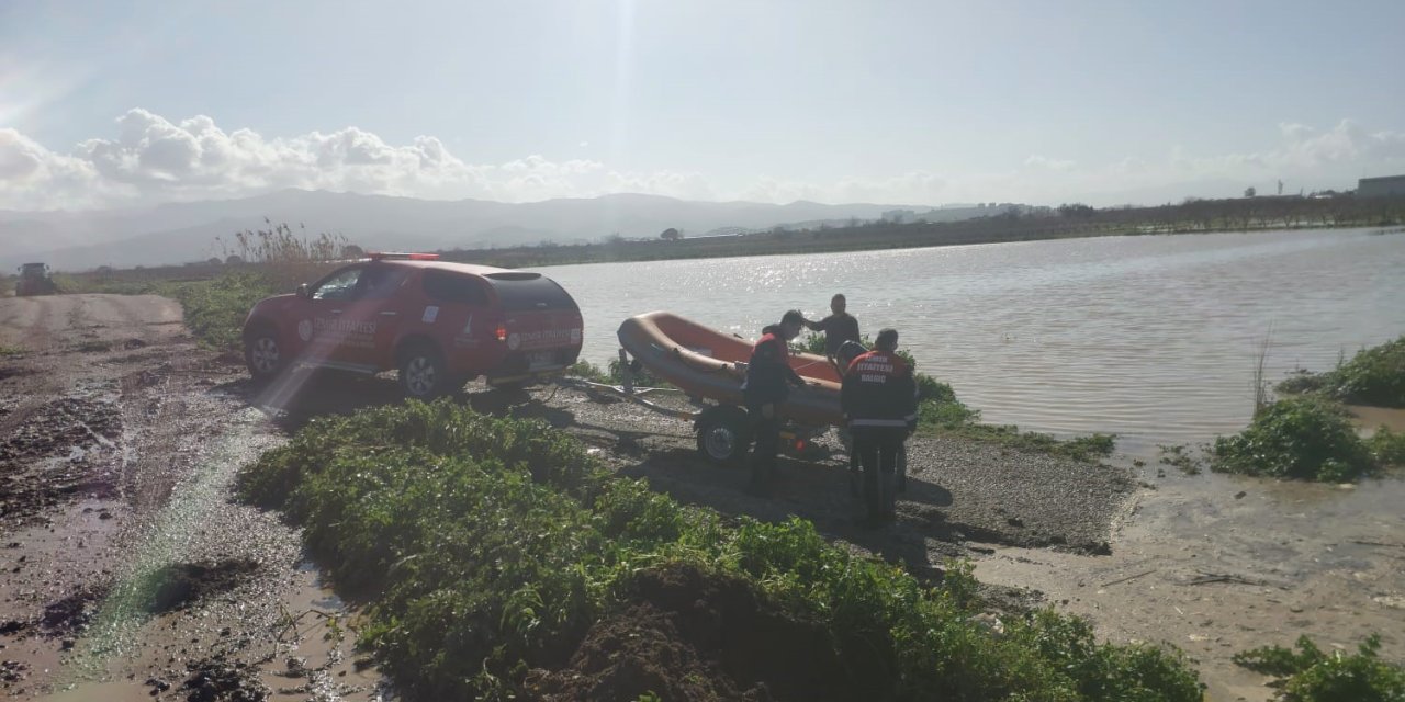 Büyükşehir ekiplerinin özverili çabası: Mahsur kalan hayvanlar kurtarıldı