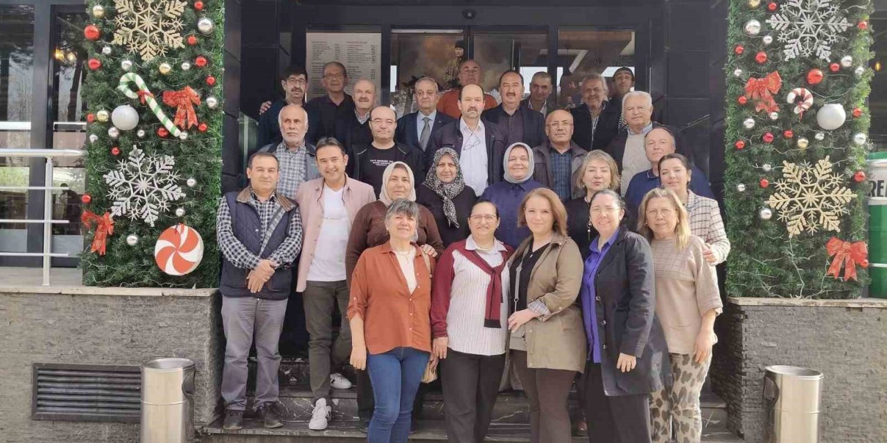 12 yıl sonra aynı sofrada buluştular