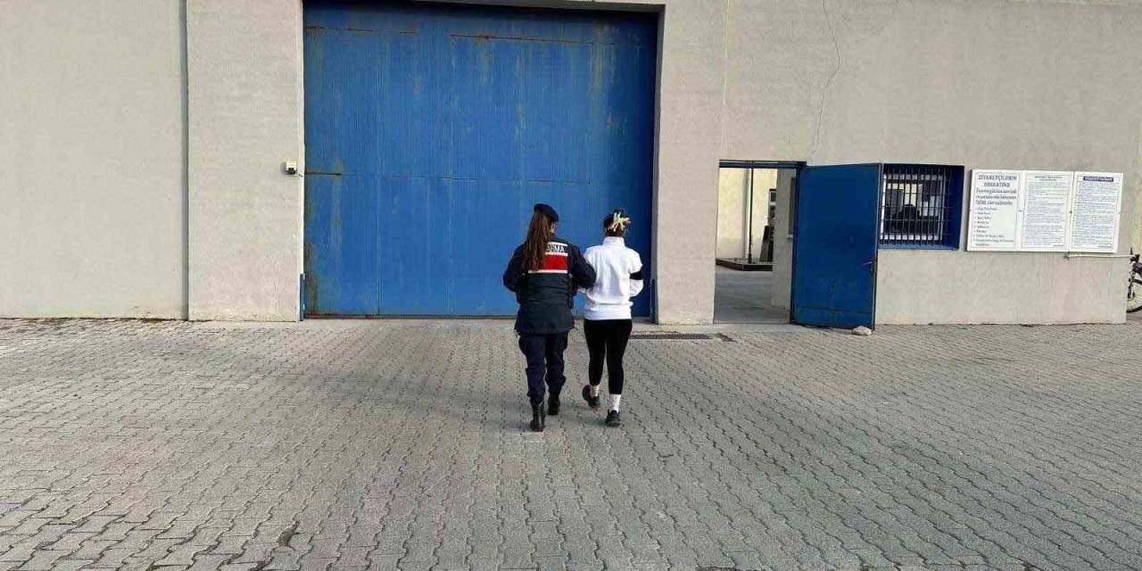 Jandarma tarafından yakalanan 20 kişi tutuklandı