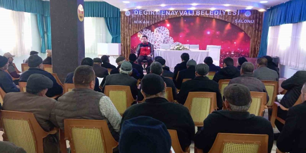 Çiftçilere eğitim verildi