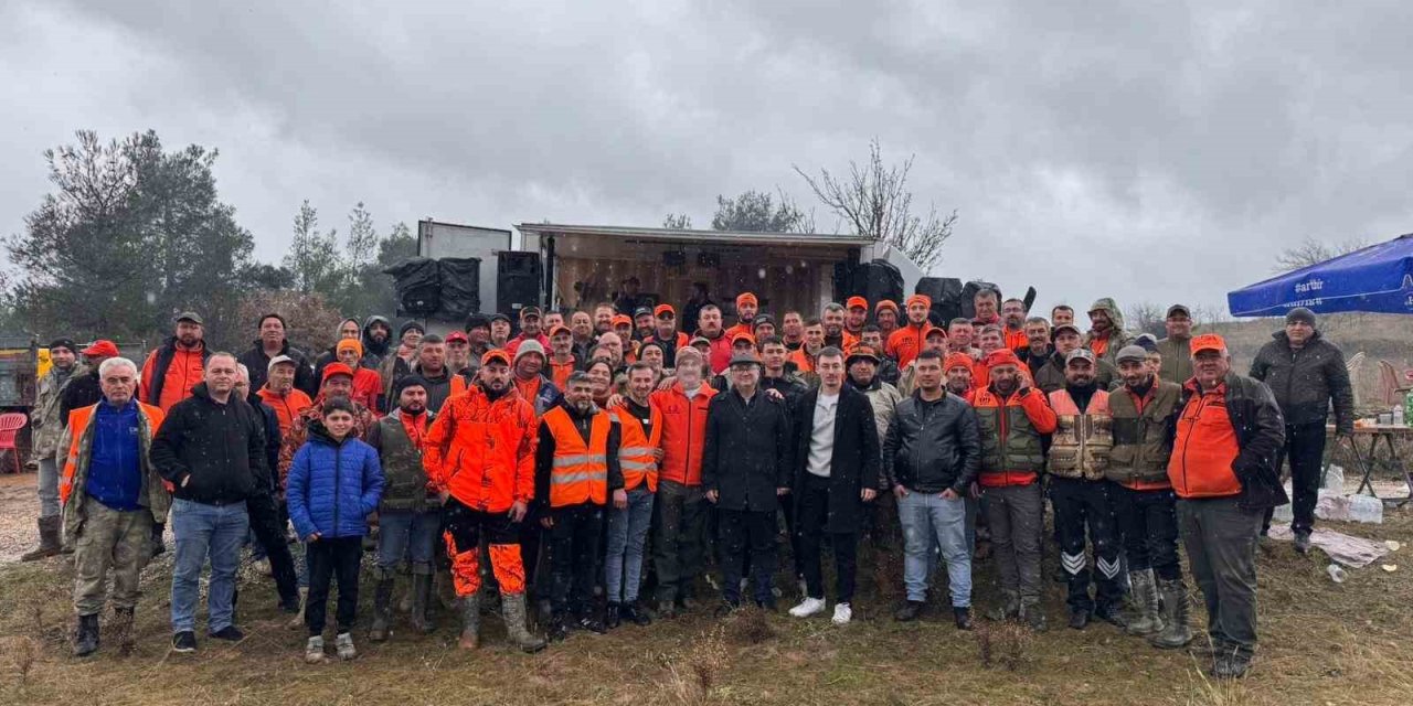 Buldan’da düzenlenen resmi avda 56 yaban domuzu avlandı