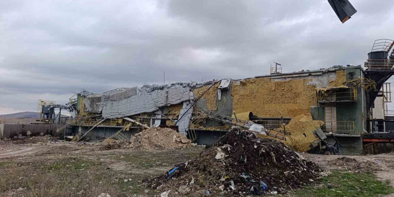 Metan gazı patlamasında 2 kişi yaralandı